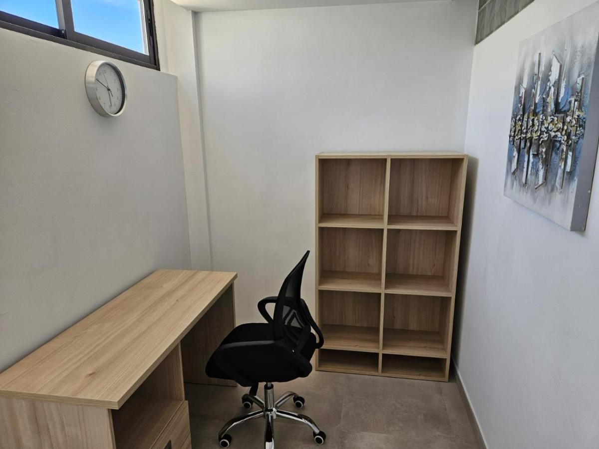 Apartamentos Málaga junto al Centro Exterior foto